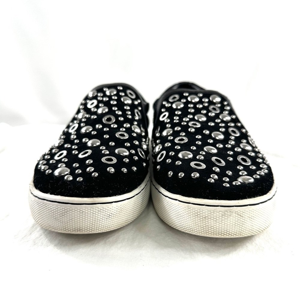 Sam Edelman Black Suede Women Size 9.5 Low Top Slip On Sneaker Grommets Studs - Picture 2 of 8